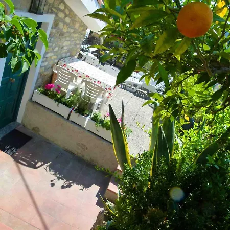Çiftlik konaklama Un Posto Al Sole