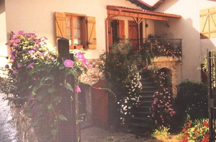 Un Posto Al Sole Lantgård *