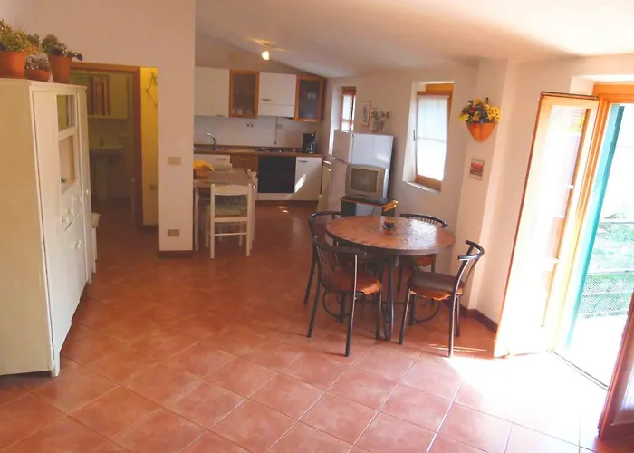 Un Posto Al Sole Lantgård